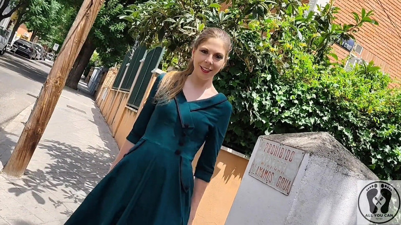 All You Can Fetish: MILFka Alice Maze vintage spodní prádlo zelené šaty CEI sex swing