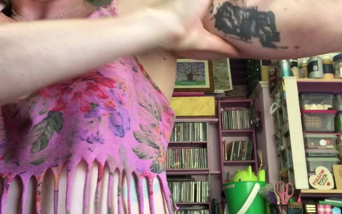 MistressWriggler: Looner lapdance. Rachel Wrigglers brengt je haar eigen unieke sexy...