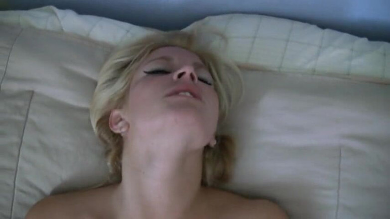 Femdom Sex: Teen enjoys her new vibrator