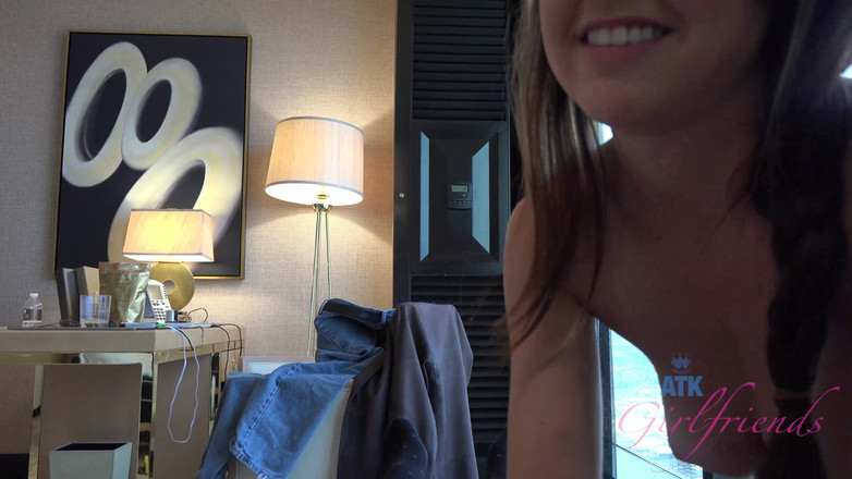 ATK Girlfriends: Засовуй свій член до кінця в її тугу пизду