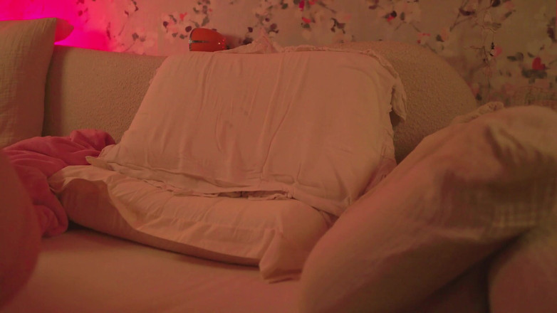 JessieHH: A Cursed - Succubus Reborn HD - Penjualan Besar