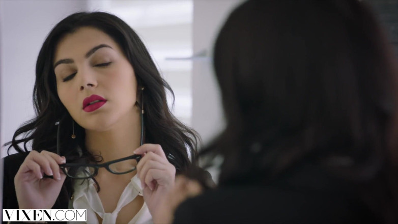 Vixen: VIXEN - Hot Valentina Nappi seduces her married boss