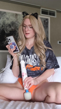 Masturbate Next to Me