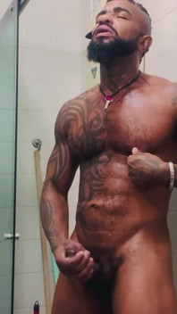 Felipe Nuru - Cumming in the Bathroom
