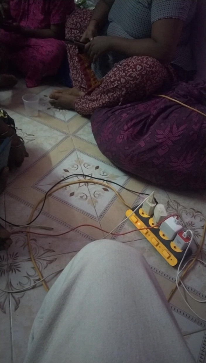 Tamil lesbian: 촬영에 대해 이야기하는 섹시한 더러운 이야기