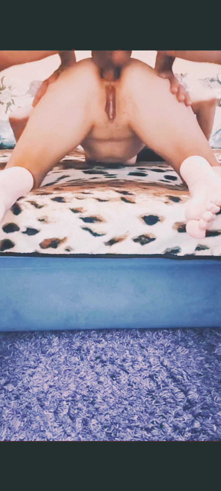 Hotlia: Anaal met de vrouw van een vriend