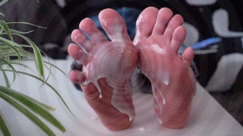 CashmasterAngel: 내 발을 핥아 발 페이그