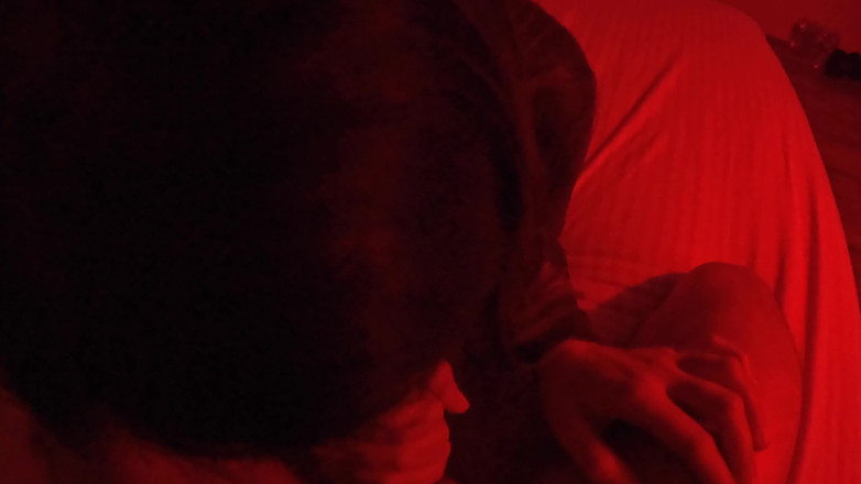 Addy Broke: 비디오 / 입에 사정하는 설득된 여친