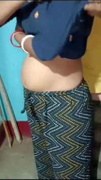 भारतीय बंगाली हॉट सेक्सी भाभी की नीले सूट के साथ चुदाई