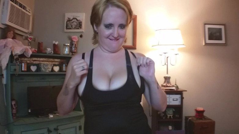 Kennedy Channing: Sports Bra Tit Bounce Leads to Tittyfuck