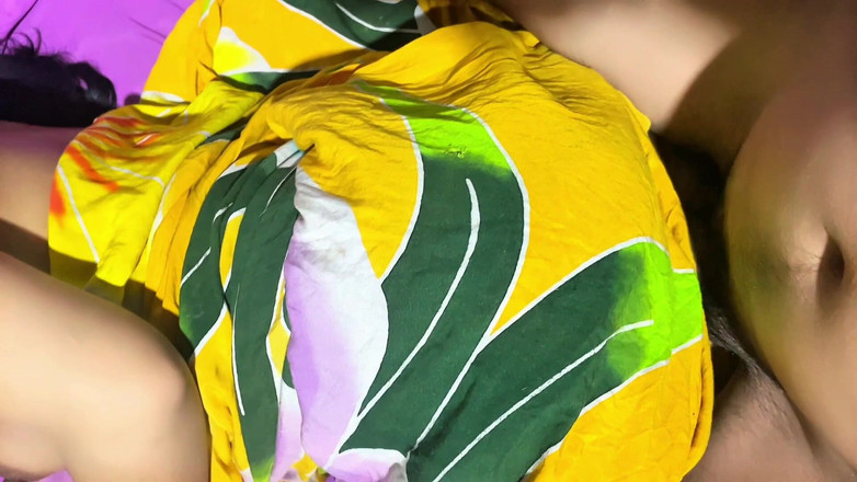 hulala1001: Ibu tiri sangat menggoda sehingga saya dengan ibu tiri saya