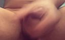 Dakota: Masturbation Solo