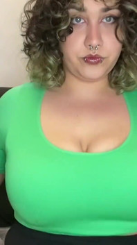 Ctanguarra Plays with Her Huge Tits
