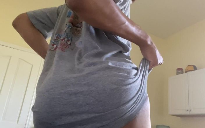Eros Orisha: Onlyfans Xxxclusive Basketball Booty Im Horny as Fuck After Practice...