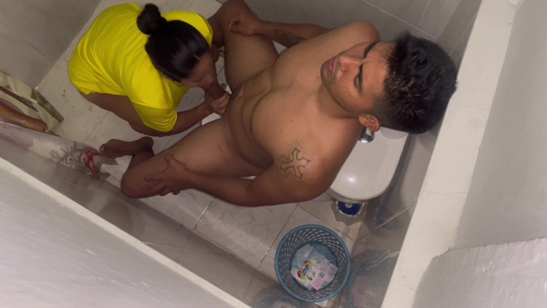 Gilversexy: Real Video I Masturbate My Friend's Boyfriend