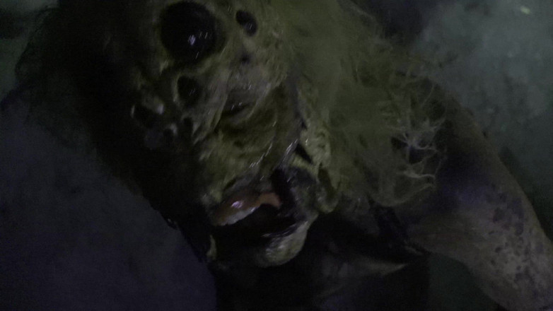 Horror porn: Lucah seram 17: labur wanita