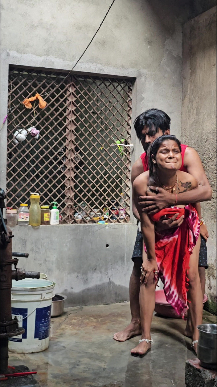 Aalox: Pasangan cinta kampung desi India bahagian 3