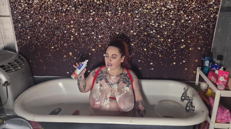 Bambi_beauty1: Крем і Гандж весело!
