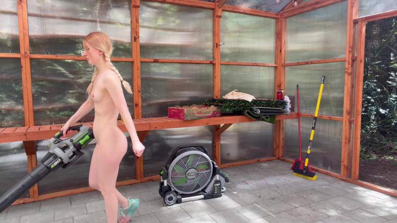 Destination Kat: Greenhouse Work