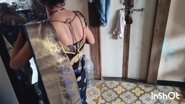 Desishycouple: 我一个人在家自慰 第1部分