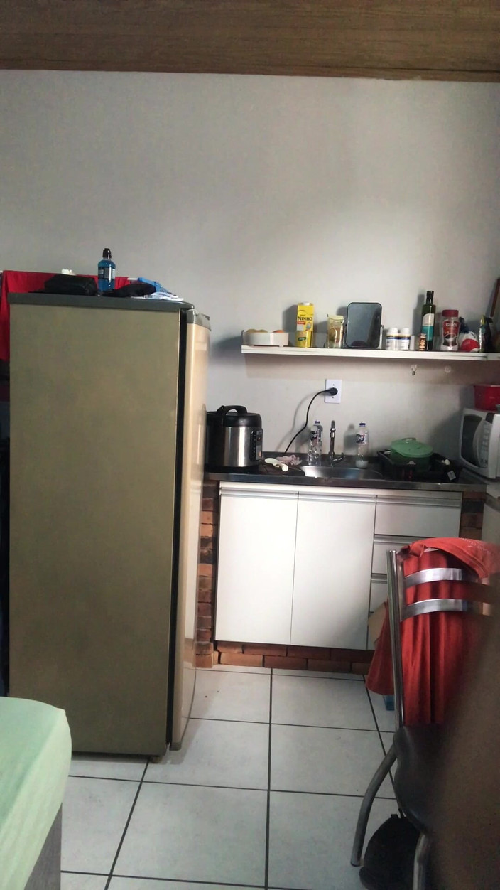 i7Bernard: New House, Bunch of Grapes, Neighbor's Panties, Shower.