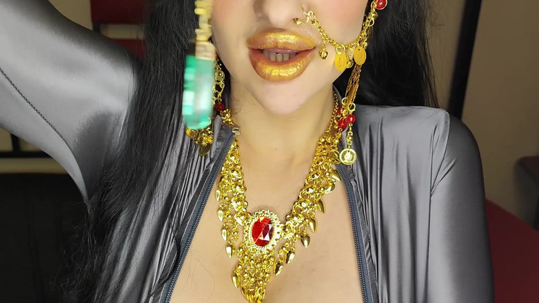 Princess18_: I Mesmerize You with My Lips and Magic Crystal