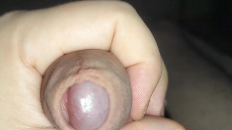 Uhri: De aproape, masturbare pulă netăiată și ejaculare