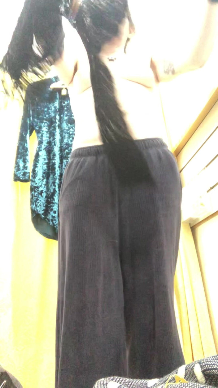 MistressWriggler: 공공 장소에서 벌거벗은 것이 유일한 방법일 때!