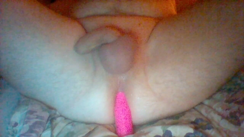 Pellefnatt: Playing with my dick with dildo in the ass