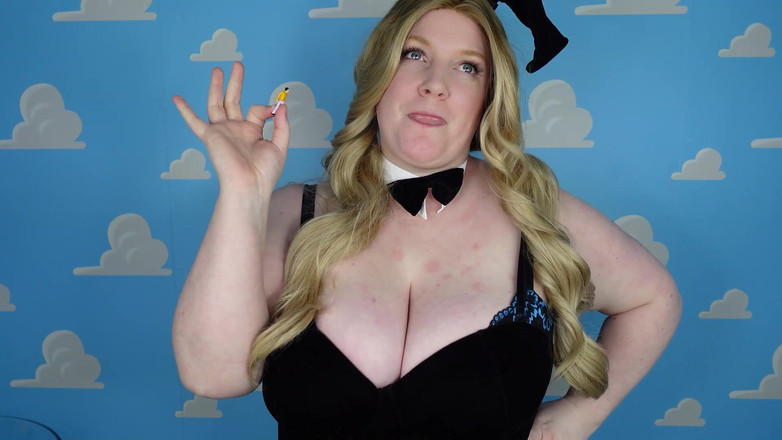 Julie_Bliss: Велетень Кролик Блісс - повний веселий Великдень