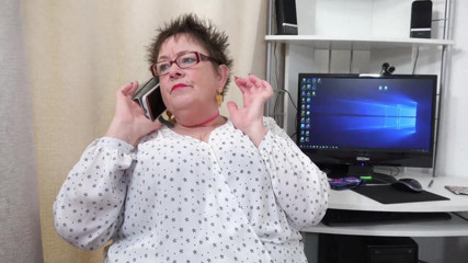 Dirty Doctors Clips: Warm Sweet Honey playing with her doxy