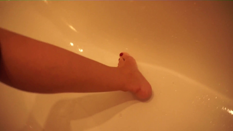 Not Always But Dirty: Mă piș în mâna mea și mi-am pus degetele umede în pizdă