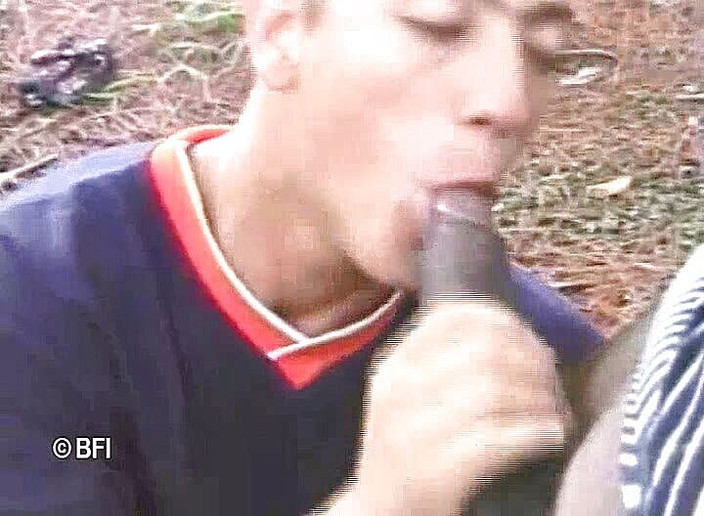 Combat zone transsexual barebacking: Passione trans brasiliana 11