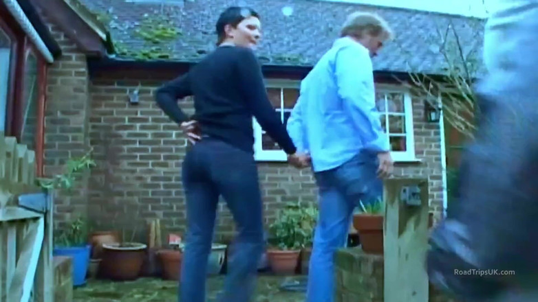 Road Trips UK: Roadtrip to Guilford: Keira Pharrel &amp; Debbie Tomlins