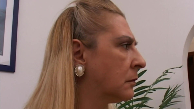 Milf in Love: A naughty stepmom noticed the swallen pants of her stepson