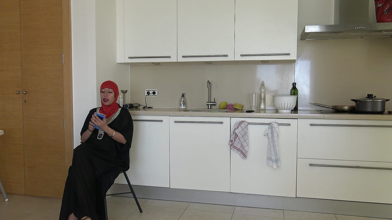 Souzan Halabi: Lebanese Sharmota wants a big dick to fuck her asshole