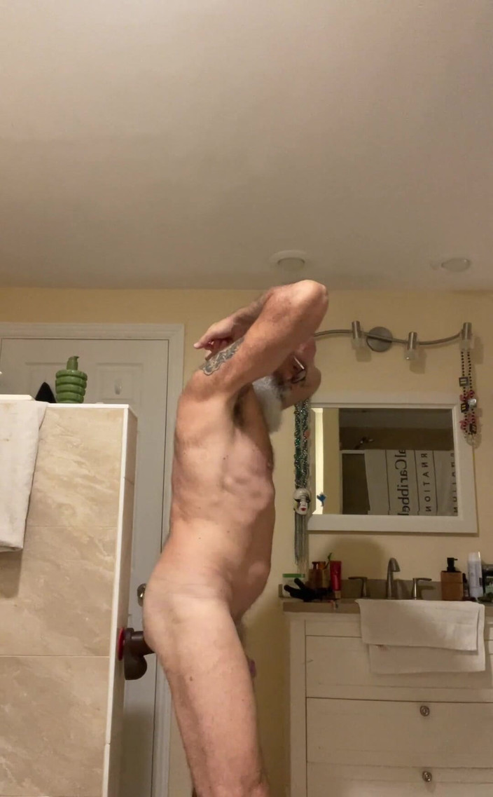 feedmedick: Big est tellement satisfaisant.