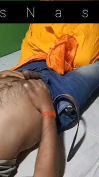 Une indienne mariée sexy se fait baiser par son mari