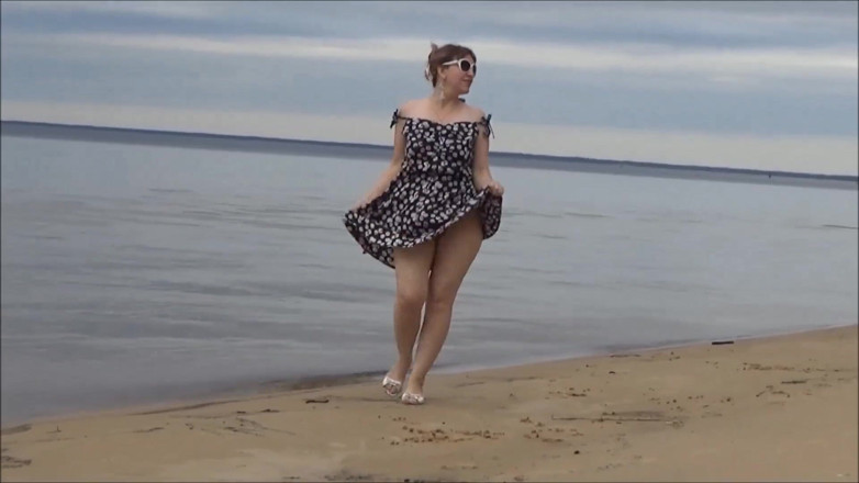 RedRoseRus: Red Rose -Big ass on the beach