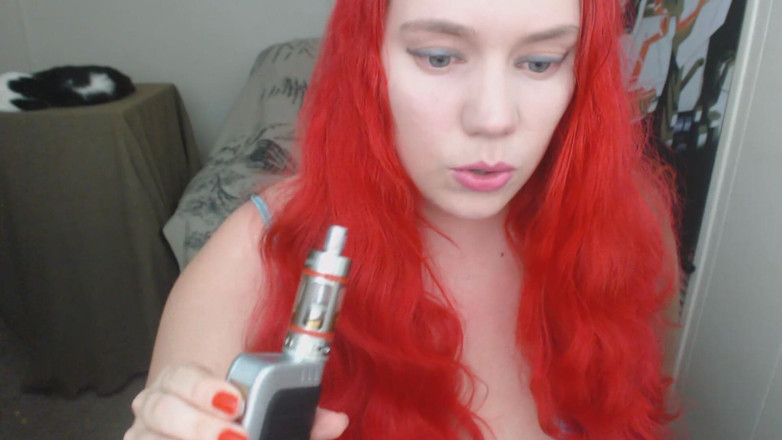 Scarlet Vixen: Coughing Fetish - Vape Coughs