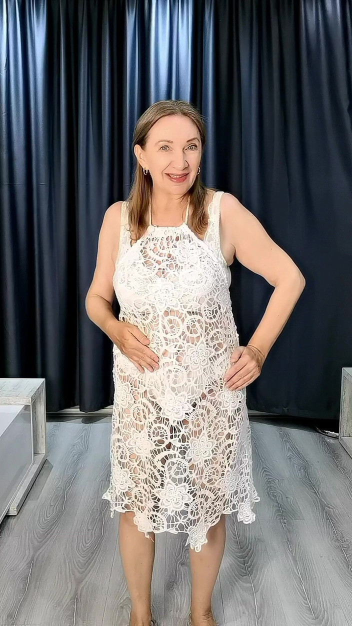 MariaOld: Ibu tiri menggodamu dengan toket besar