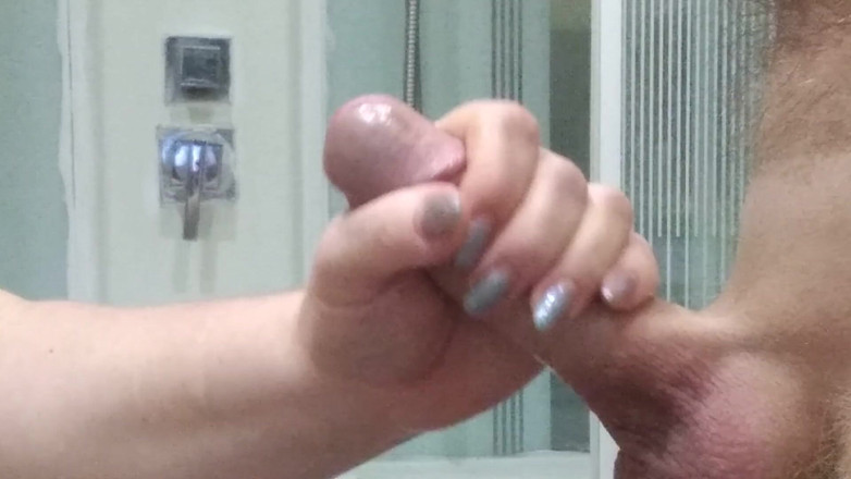 Zona901: Amateur sucking cock filling her mouth with cum