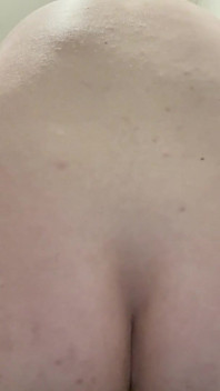 Ogromny dildo 2