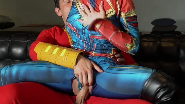 Cosplayground: Video 1080p