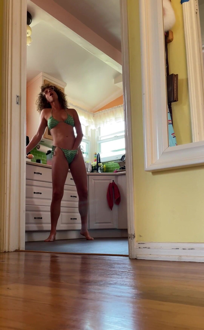 VibeWithMommy: Židovská macecha stříká a chytí nevlastního syna při sledování jejího...