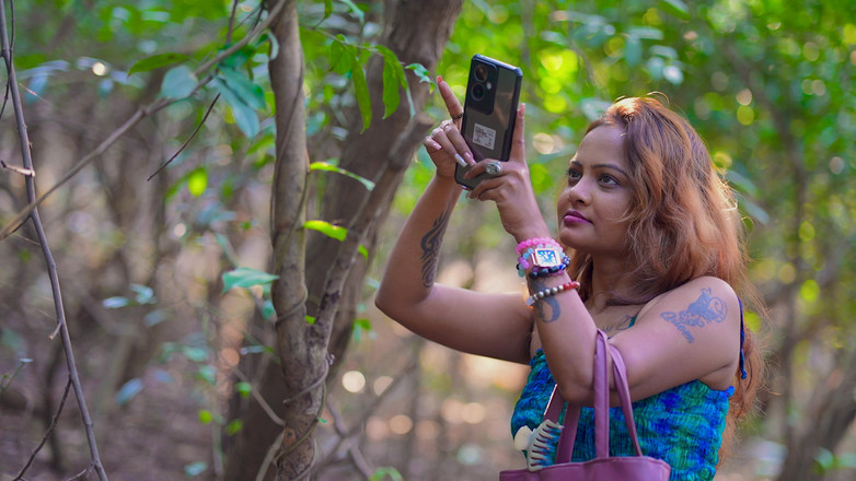 BabyTina2: Berkongkek tegar dengan awek asing di Dalam Hills