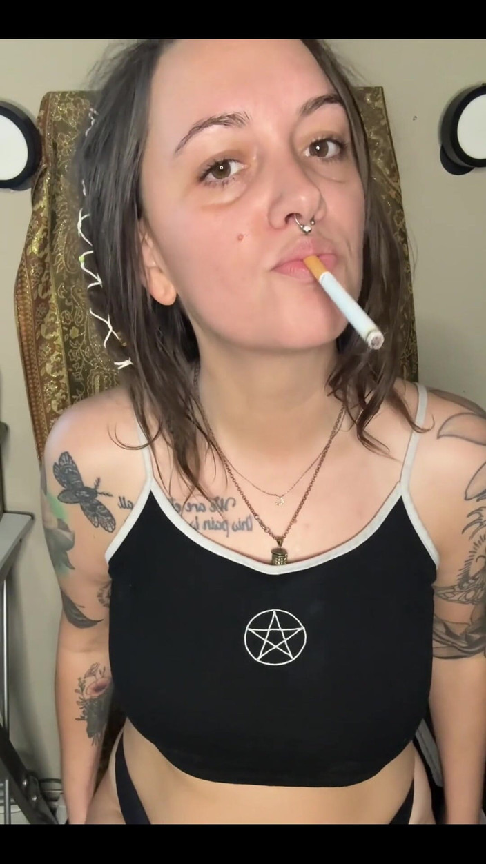 Chery Trees: Поклоніння пахвам і спокуса курінням з чері деревами