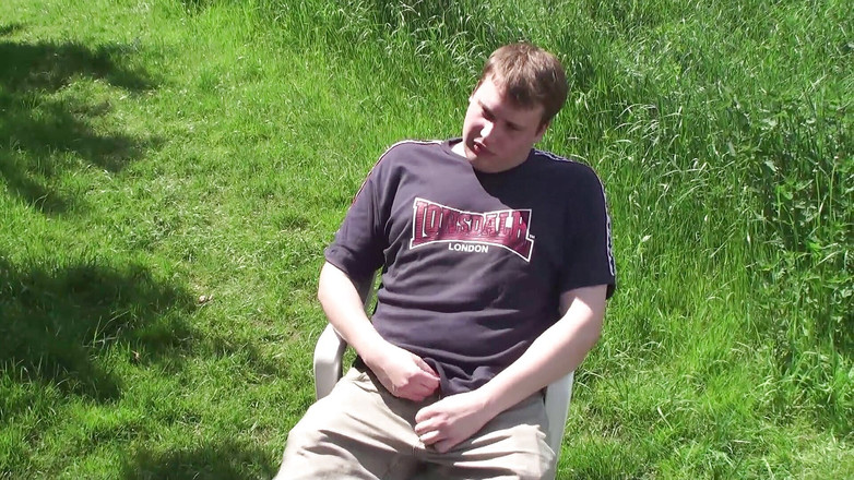 German amateur - 100% German hardcore videos: Impresionante nena follada delante de su novio