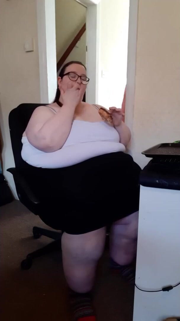 SSBBWLadyBrads: CHEF-FANTASIE DONUT SSBBW