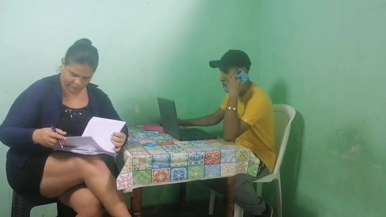 Adribella69: Macecha je ošukaná do jejího velkého zadku nevlastním synem v...